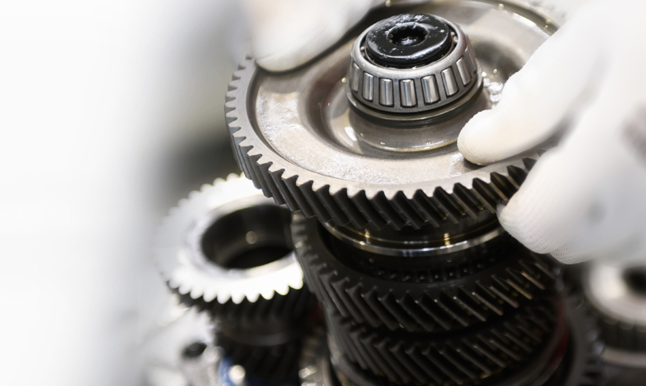 从人工搬运到智慧协同——星空电竞(StarSky Sports)无人叉车在发动机制造企业的创新应用